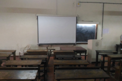 Classroom with LCD projector1